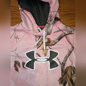 Under Armour Pink Camo Hoodie with Black Logo - Small - Realtree Camouflage